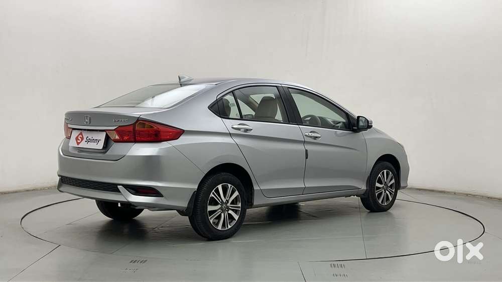 Honda City 1.5 V 4th Gen I-vtec Mt, 2022, Petrol