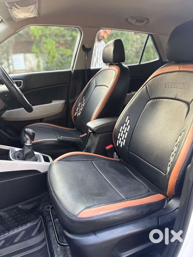 Hyundai Venue 1.5 S (o) Crdi, 2023, Diesel