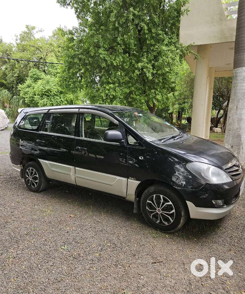Toyota Innova 2.5 G 2009