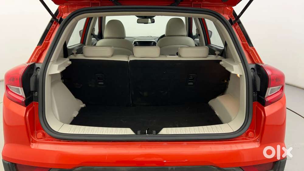 Mahindra Xuv300 W8 Option, 2019, Petrol