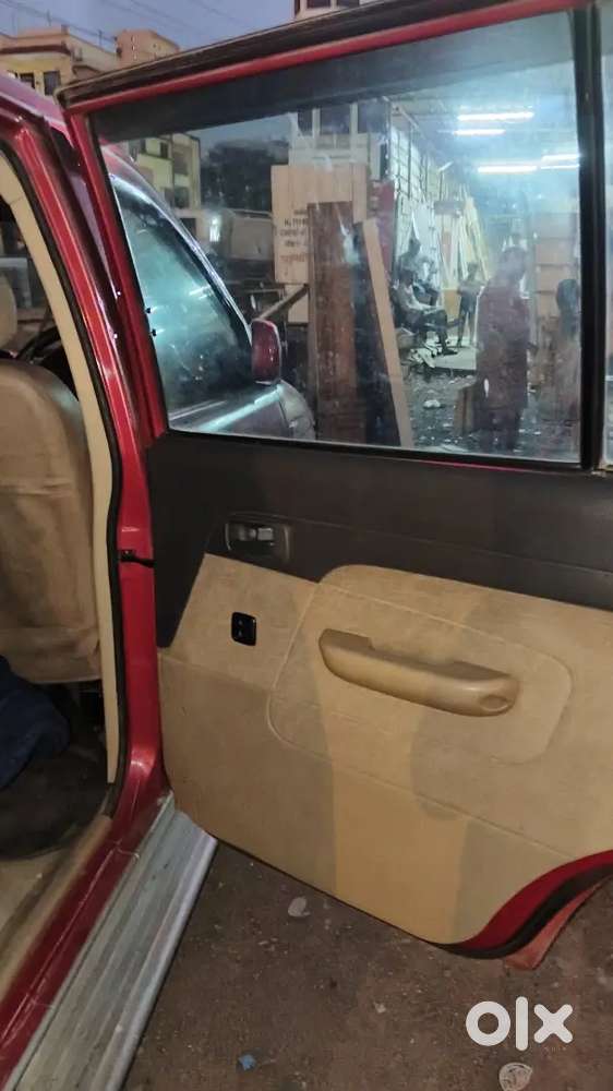 Chevrolet Tavera 2013 Diesel Well Maintained
