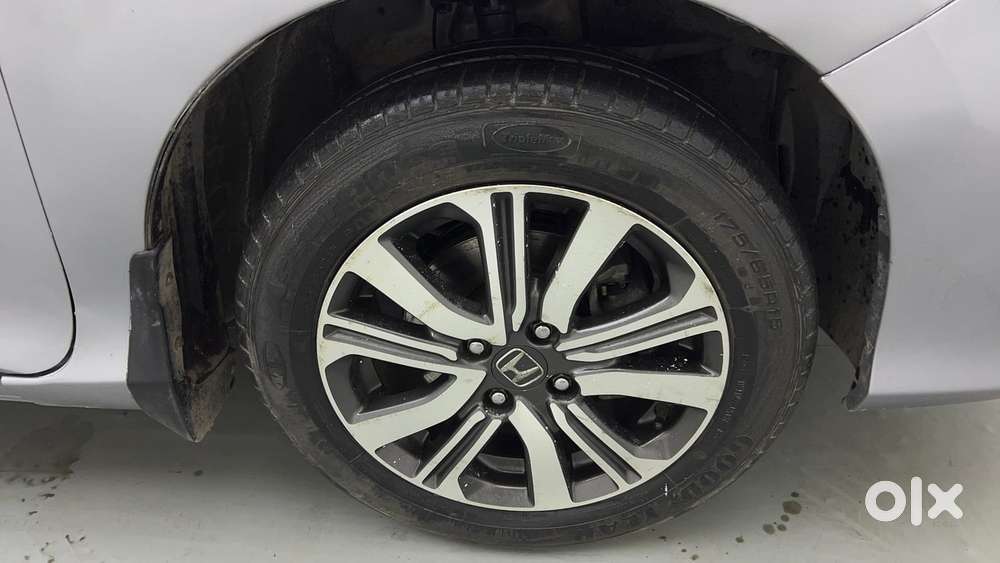 Honda City 1.5 V 4th Gen I-vtec Mt, 2022, Petrol