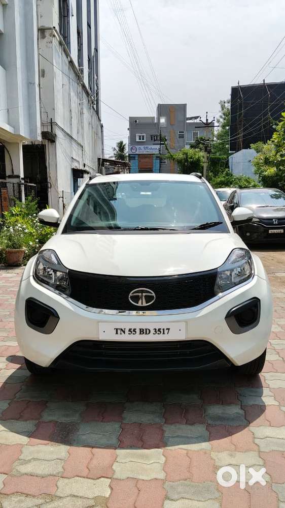 Tata Nexon 1.5 Revotorq Xt, 2018, Diesel
