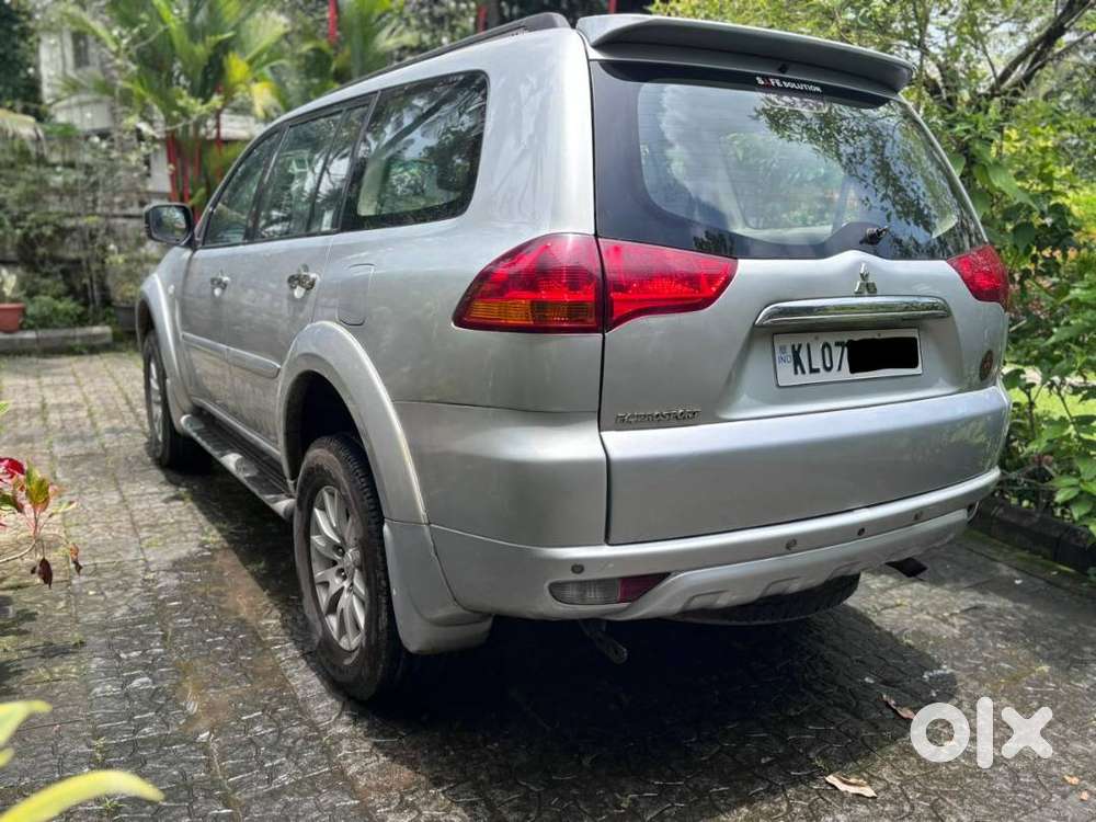 Mitsubishi Pajero Sport 2014