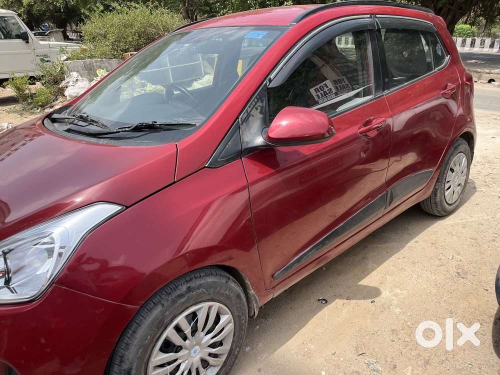 Hyundai Grand I10 1.2 Kappa Sportz (o), 2017, Cng & Hybrids
