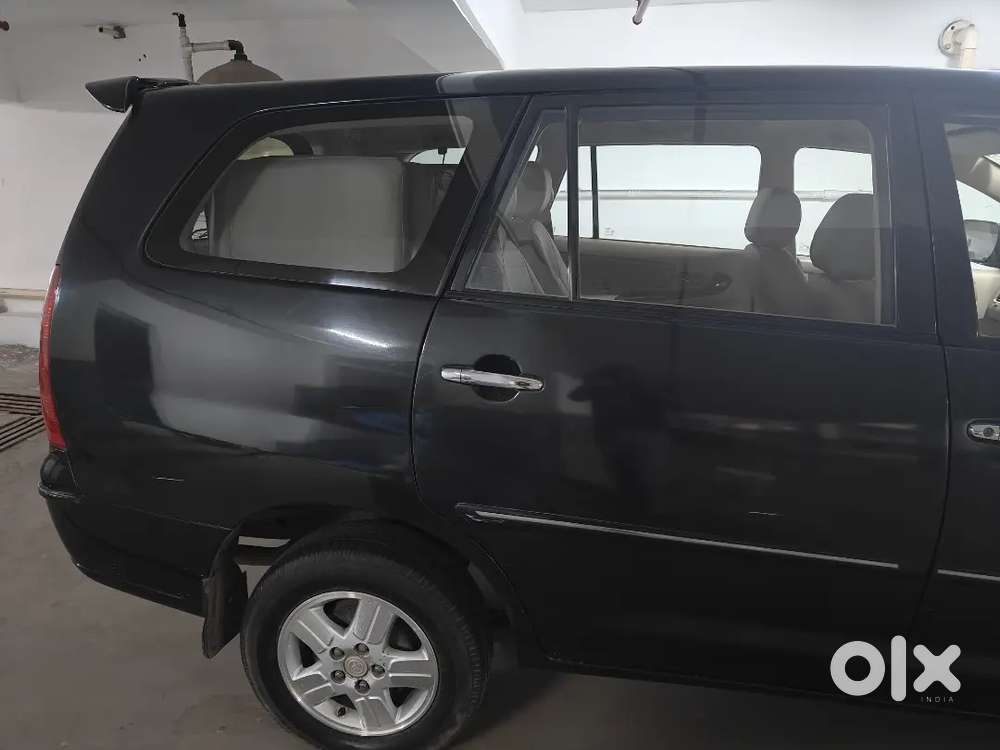 Toyota Innova 2.0 V 2026