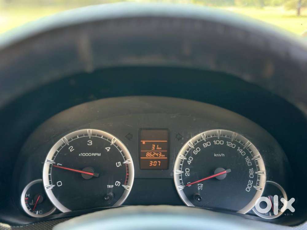 Maruti Suzuki Swift Dzire Vdi, 2012, Diesel