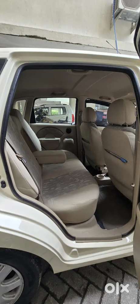 Chevrolet Uva 1.2 Lt (top Variant) 2010 Petrol Well Maintained