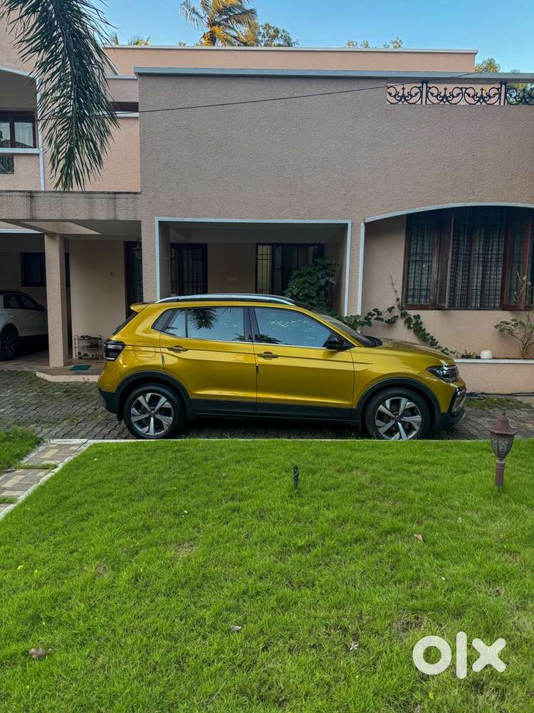 2023 Vw Taigun Topline 1.0 Tsi Mt  1st Owner  22k Km