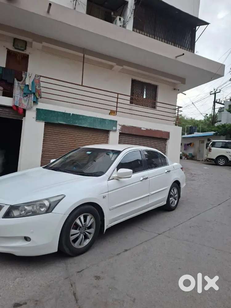 Honda Accord Petrol 2009