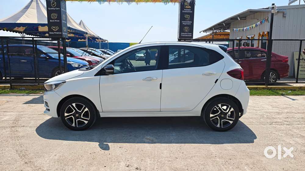 Tata Tiago Xza Plus, 2023, Petrol