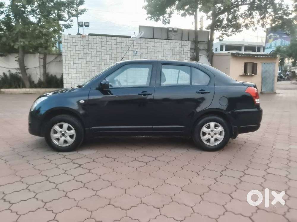 Maruti Suzuki Swift Dzire 1.2 Zxi Bsiv, 2010, Petrol