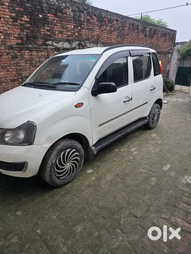 Mahindra Quanto 1.5 C2 2014