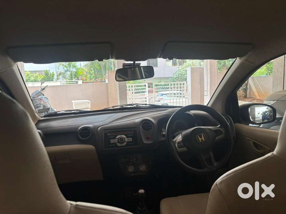Honda Brio 2012 Petrol Well Maintained
