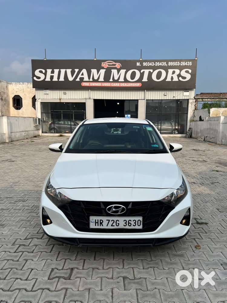 Hyundai I20 Sportz 1.2 Vtvt, 2023, Petrol