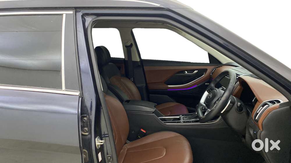 Hyundai Alcazar 1.5 Signature (o) Diesel At 7 Str, 2023, Petrol