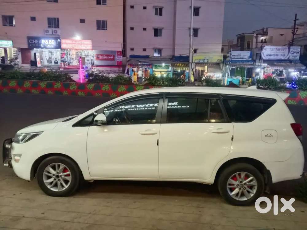 Toyota Innova Crysta 2019