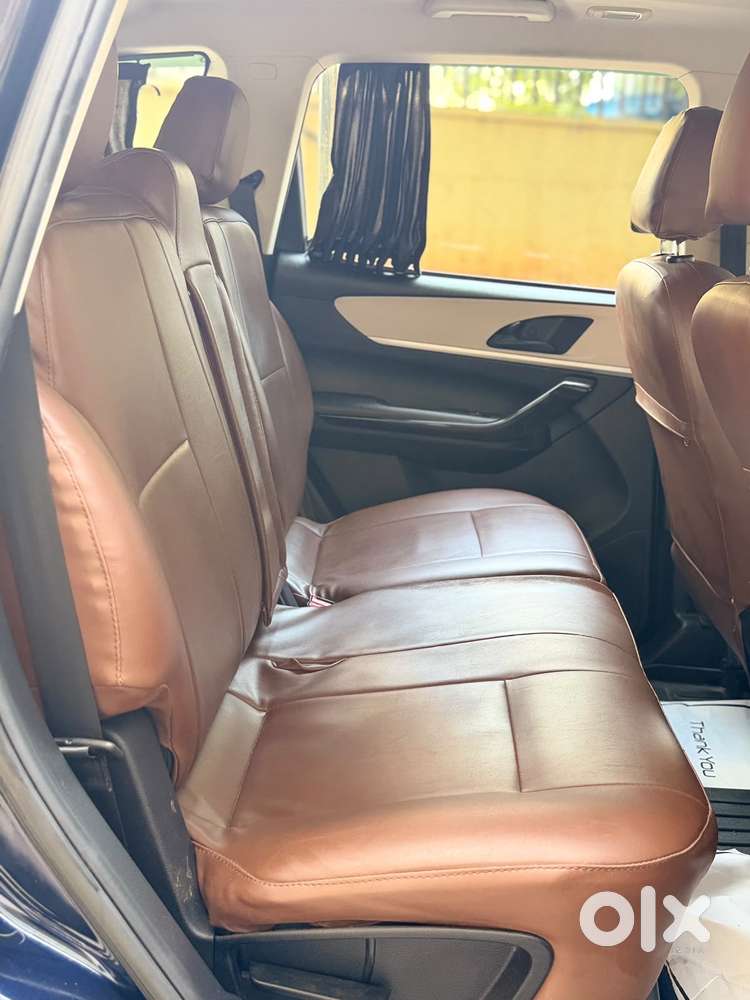 Mahindra Xuv700 2.2 Ax 7 Diesel At Str, 2023, Diesel