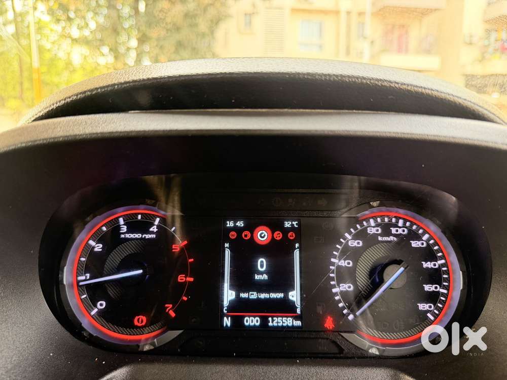 Mahindra Thar Roxx Mx5 Diesel Mt 4wd, 2026, Diesel