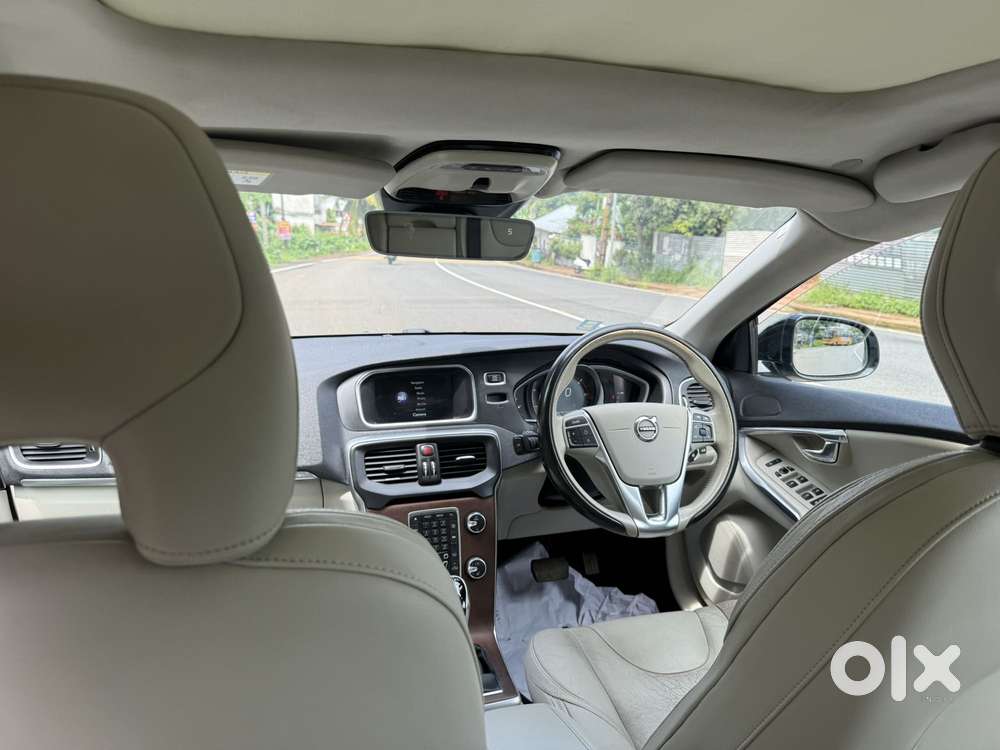 Volvo V40 D3 R Design, 2017, Diesel