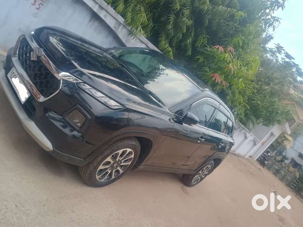 Smart Hybrid Maruti Suzuki Grand Vitara 2024 Petrol Well Maintained