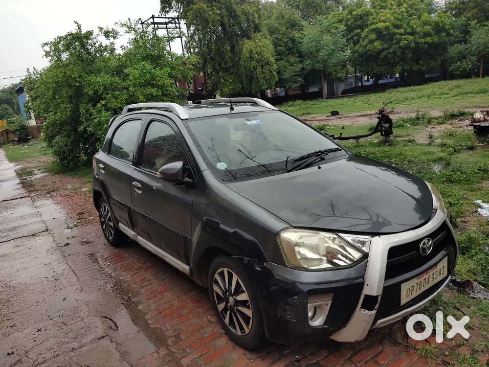 Toyota Etios Cross 1.4 2015