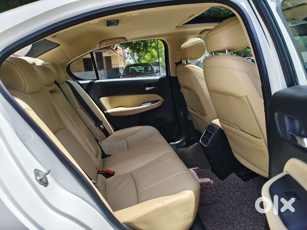 Honda City 1.5 Zx Cvt I-vtec, 2023, Petrol