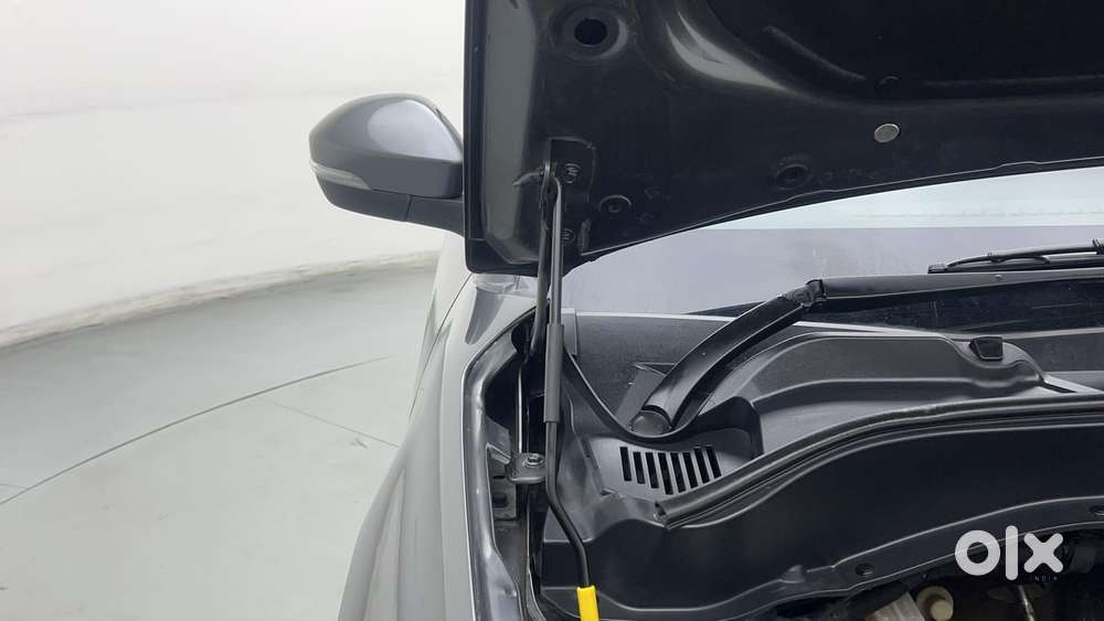 Tata Punch Accomplished, 2022, Petrol