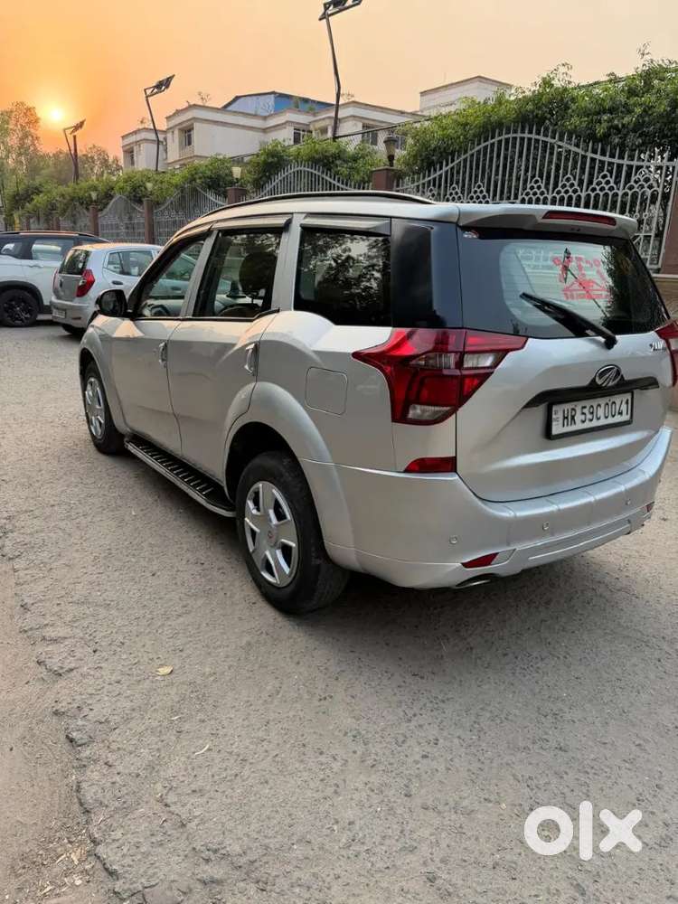 Mahindra Xuv500 2021 Diesel Well Maintained