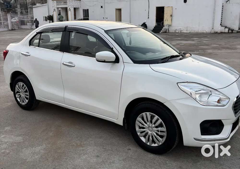 Maruti Suzuki Dzire 2017 Petrol 87000 Km Driven