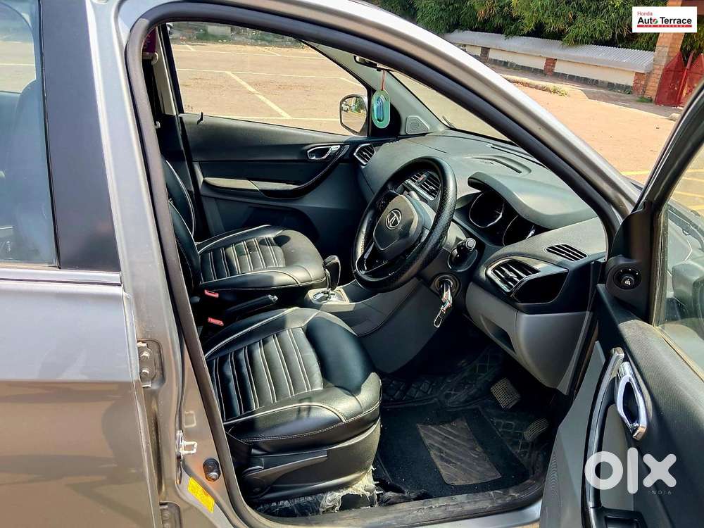 Tata Tigor Xza, 2018, Petrol