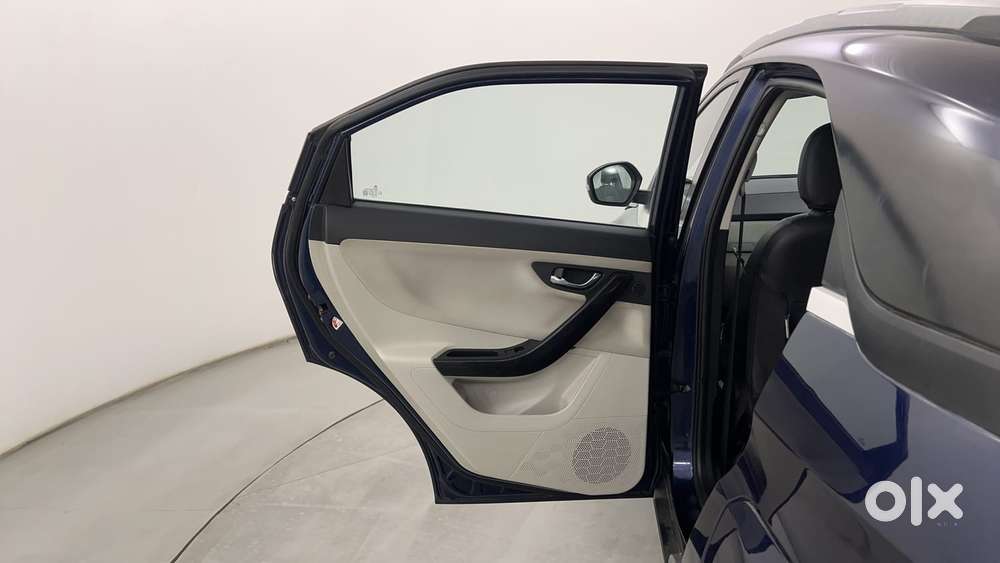 Tata Nexon Xz Plus (hs), 2022, Petrol