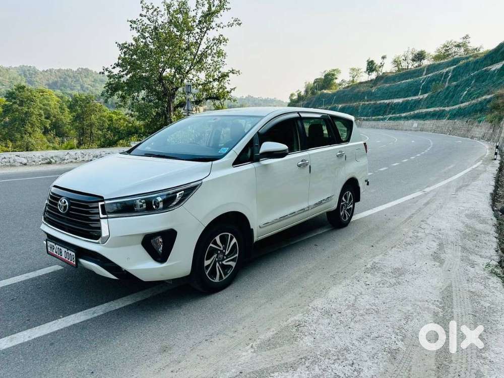 Toyota Innova Crysta 2.4 V 8 Str, 2024, Diesel