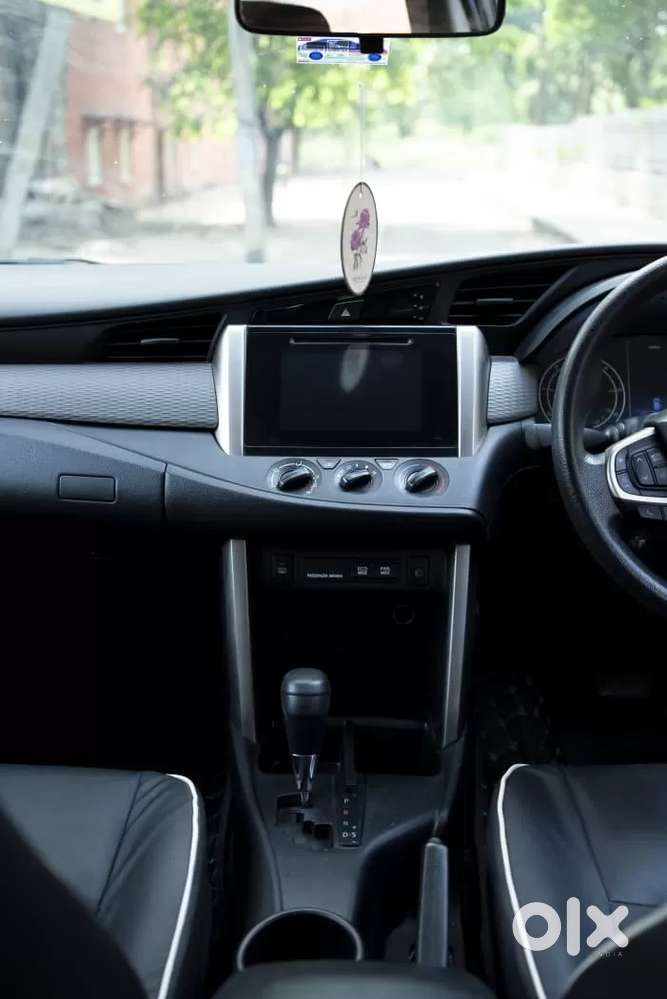Toyota Innova Crysta 2.4 G Plus Mt 7 Str, 2019, Diesel