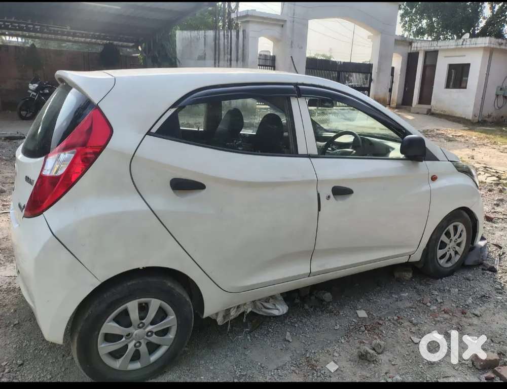 Hyundai Eon 2012 Petrol 63000 Km Driven