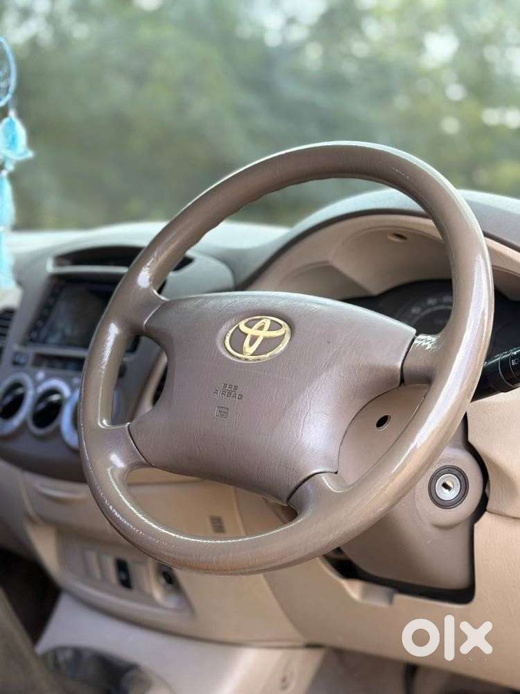 Toyota Innova 2.0 V, 2005, Diesel