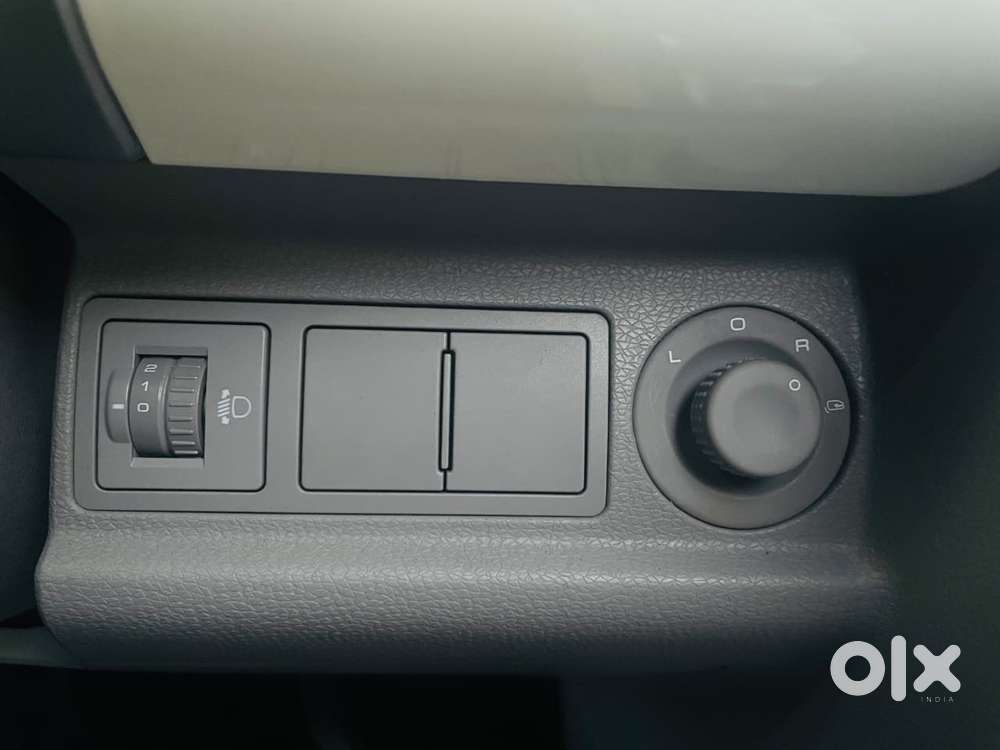 Mg Comet Ev Plush, 2025, Electric