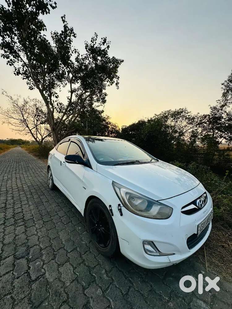 Hyundai Verna 2011 Diesel Well Maintained