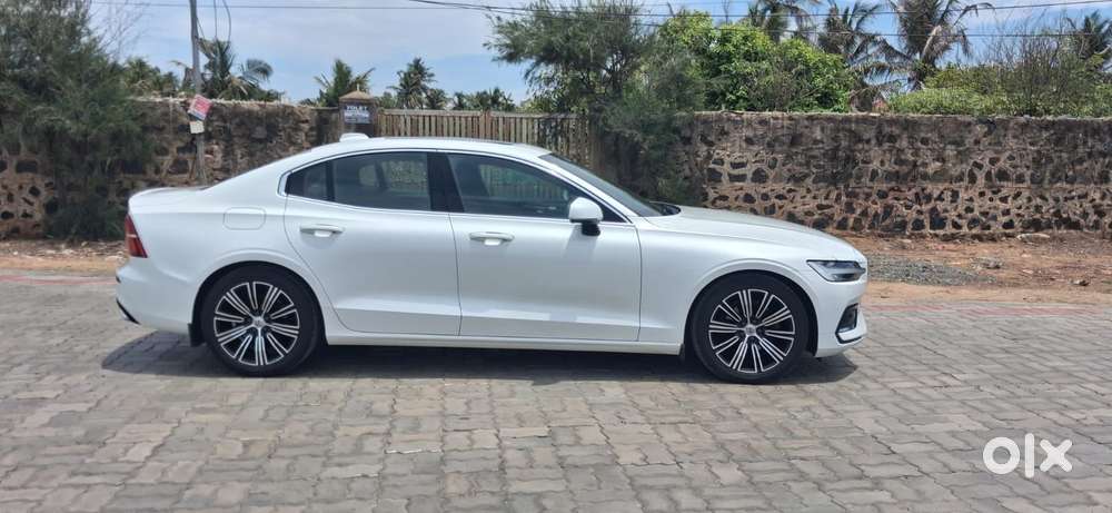 Volvo S60 T4 Inscription, 2021, Petrol