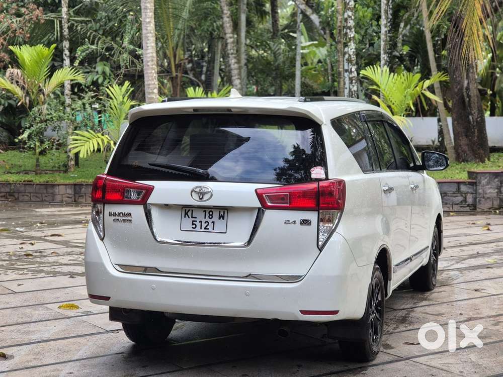 Toyota Innova Crysta 2018 Diesel Manual 2nd Owner