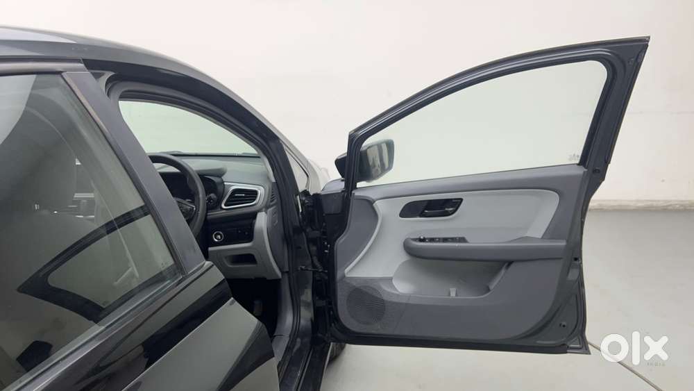 Tata Altroz 1.2 Xt, 2020, Petrol