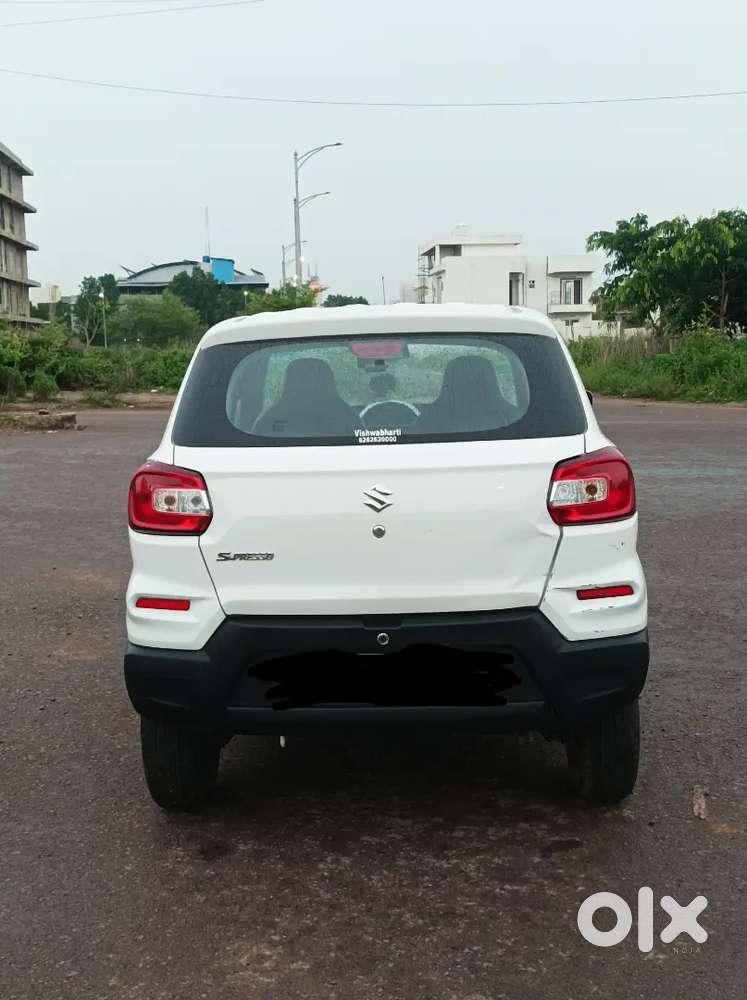 Maruti S-presso Amt Top - 2024 Model