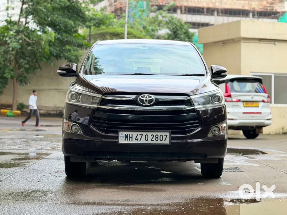 Toyota Innova Crysta G 8 Str, 2016, Diesel