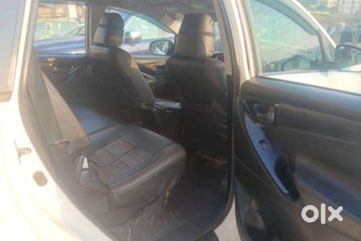 Toyota Innova Crysta 2.4 G Mt 8s, 2019, Diesel