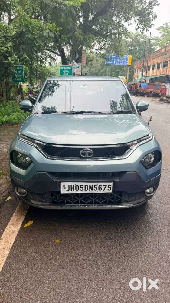 Tata Punch 1.2 Revotron Accomplished Camo Edition, 2023, Petrol