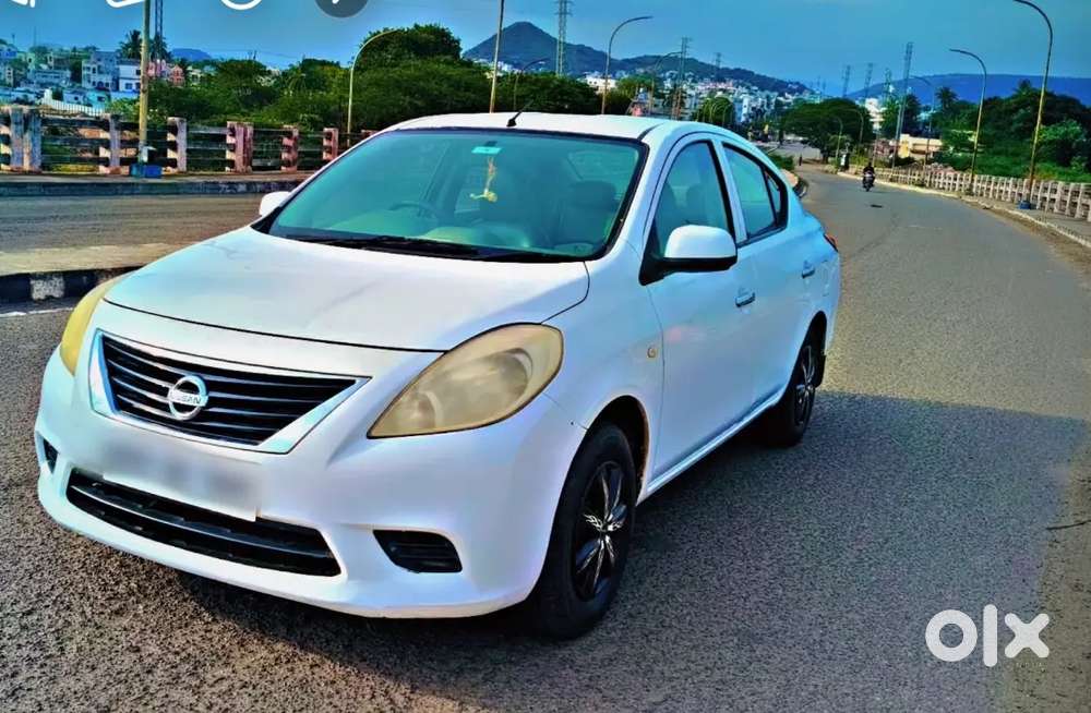 Nissan Sunny Diesel 2012