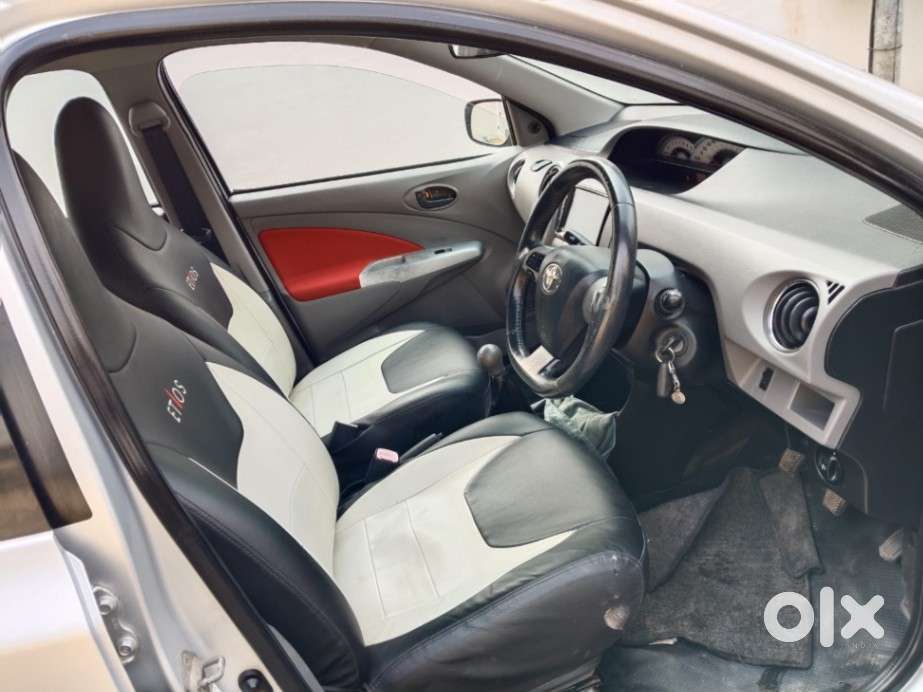 Toyota Etios 2010-2012 Vx, 2011, Petrol