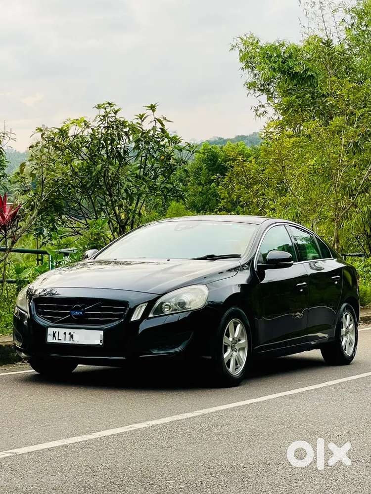 2013 Volvo S60 D4 Luxury Diesel Sedan