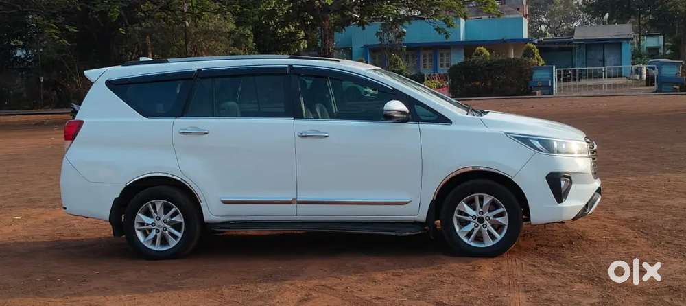 Toyota Innova Crysta 2022