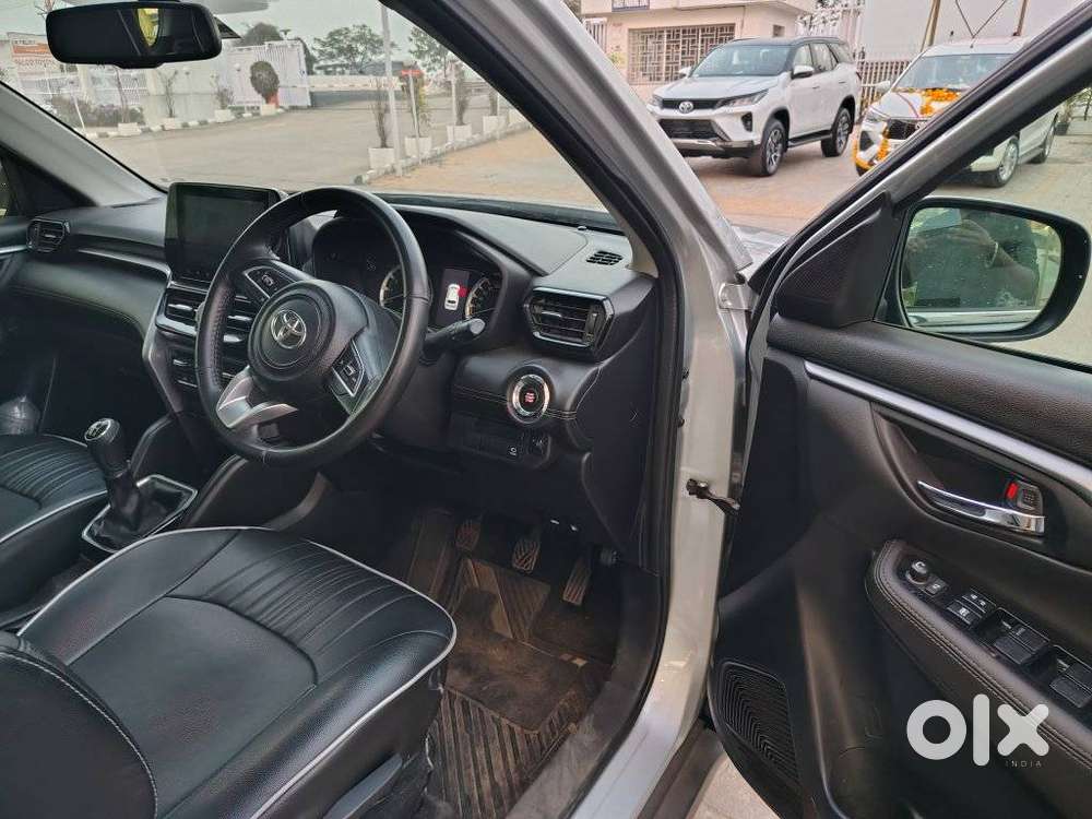 Toyota Urban Cruiser Hyryder 1.5 V Neo Drive, 2024, Petrol